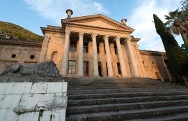 Абхазия. Гагра. Заброшенный Зимний театр