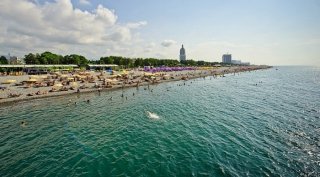 Из Казахстана в Грузию. Все прелести отпуска на Черном море (фото)